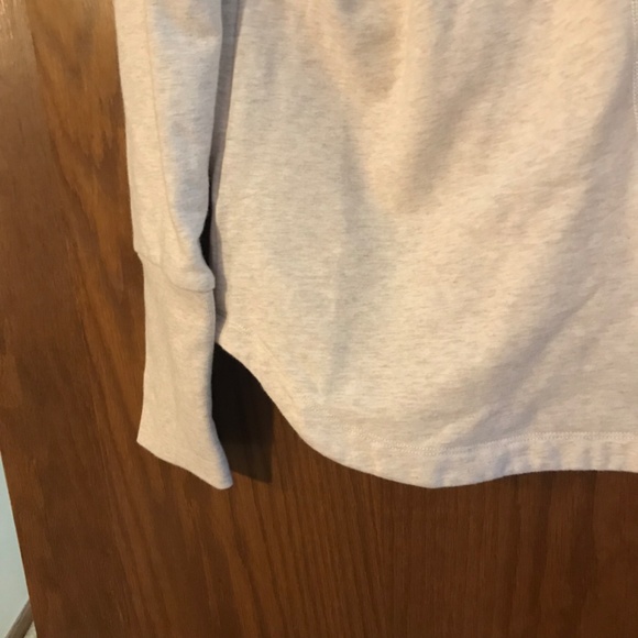 The North Face Light beige Hoodie Jacket Large new - Picture 11 of 11